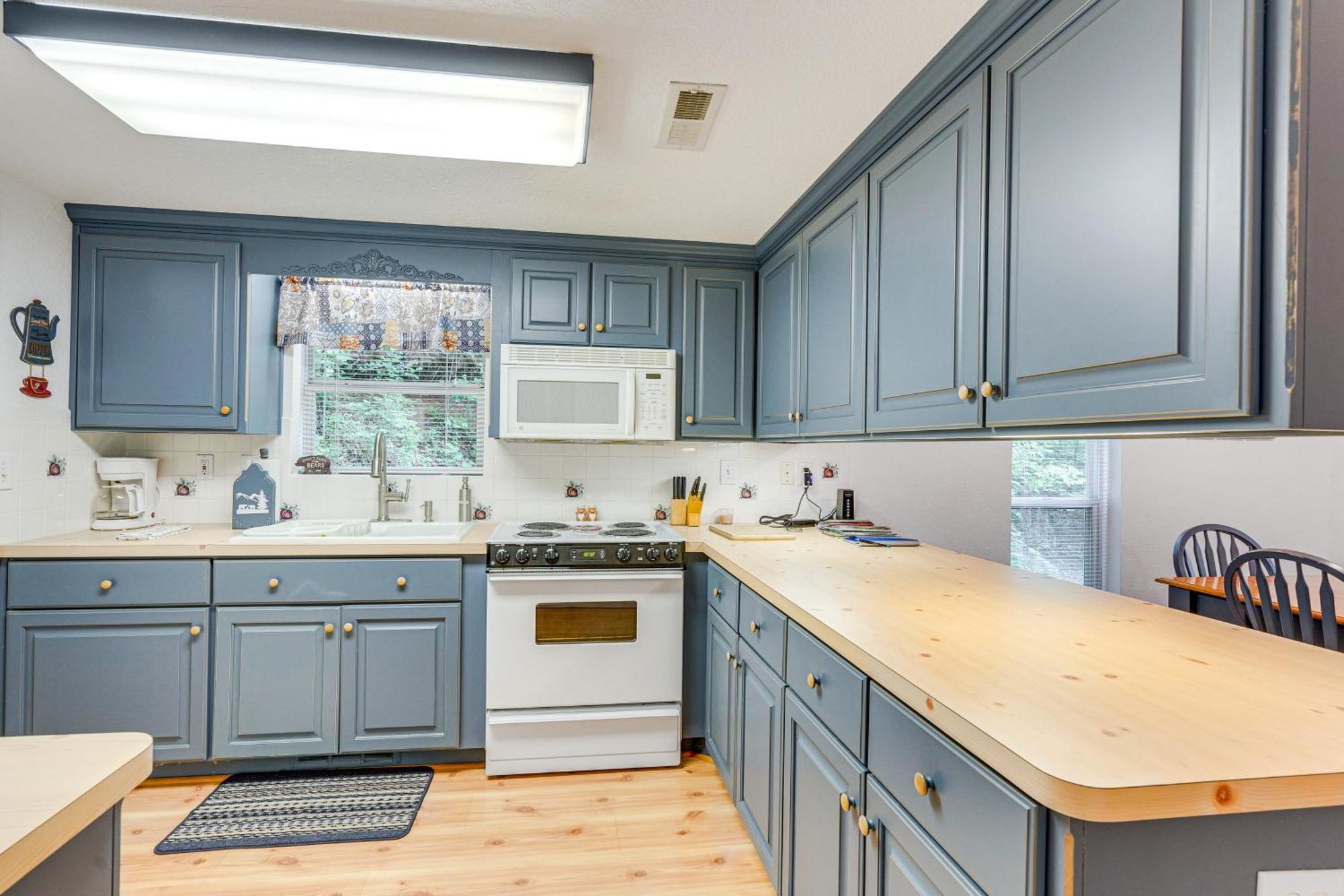 Secluded Cabin With Porch - 7 Miles To Lake Chatuge! Hayesville Esterno foto